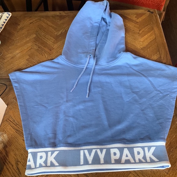 NWOT Activewear Ivy Park Collection